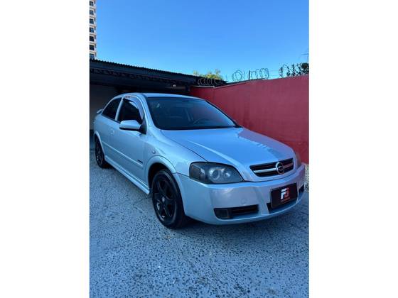 CHEVROLET ASTRA 2.0 MPFI ADVANTAGE 8V FLEX 2P MANUAL CHEVROLET ASTRA 2.0 MPFI ADVANTAGE 8V FLEX 2P MANUAL